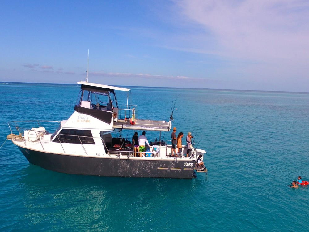 VESSEL (UP TO 12 PAX)